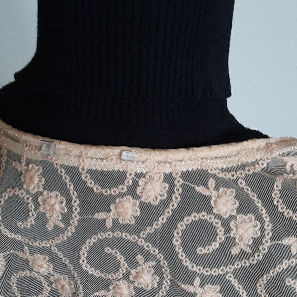 Chico's Lacey vest   - Picture 4 of 5